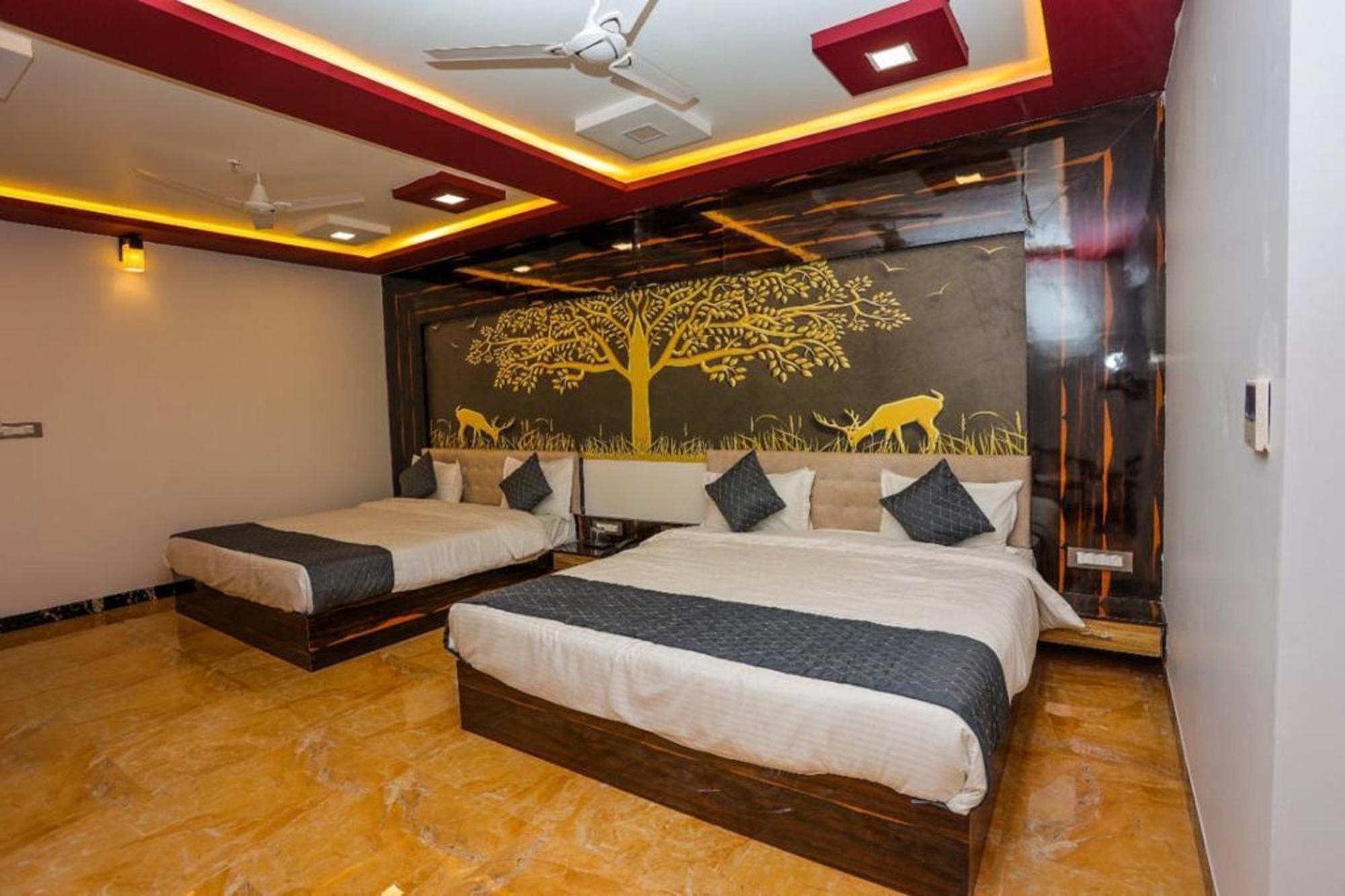 Hotel Eagle Inn Ουνταϊπούρ Εξωτερικό φωτογραφία